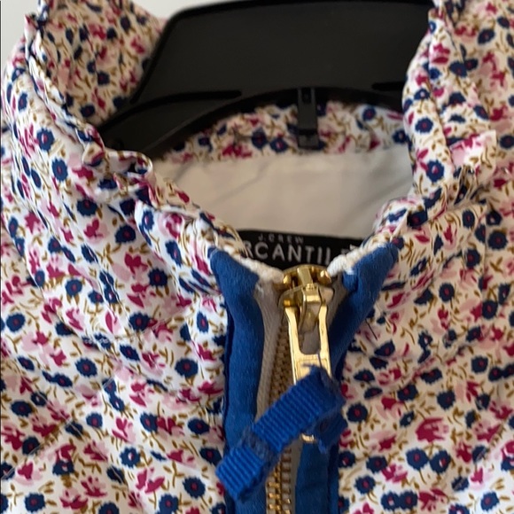 Winter vest - Picture 2 of 3